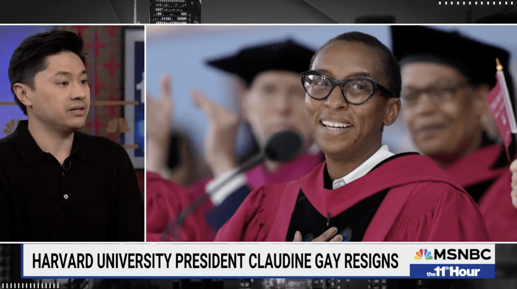 Harvard President resigns